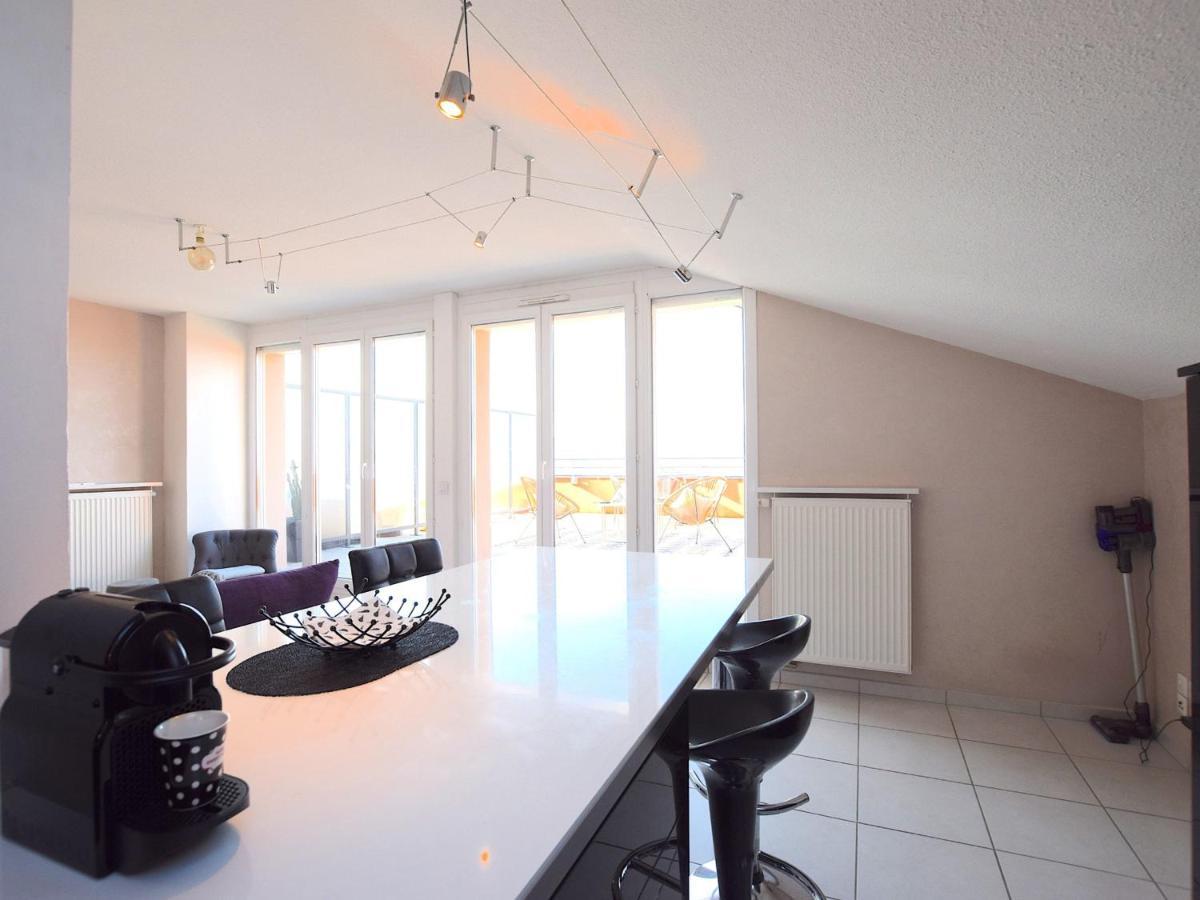 Spacieux Appartement Avec Terrasse, Animaux Admis Et Parking - Fr-1-498-69 เอวิยงเลบานส์ ภายนอก รูปภาพ
